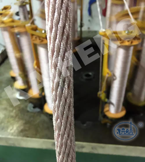 Discoloration of nylon rope